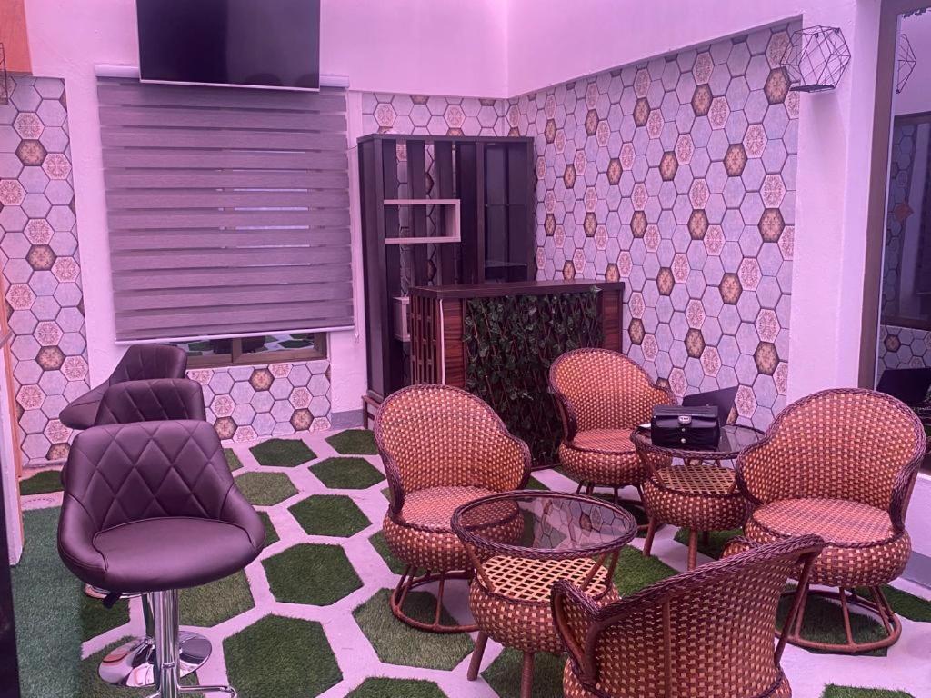 Milton Avenue Suites Accra Extérieur photo