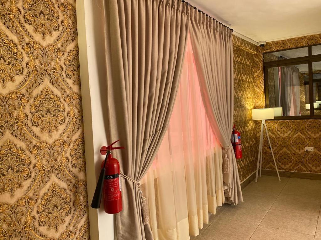 Milton Avenue Suites Accra Extérieur photo