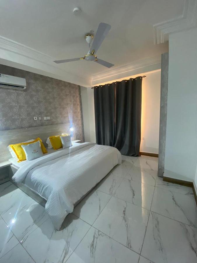 Milton Avenue Suites Accra Extérieur photo
