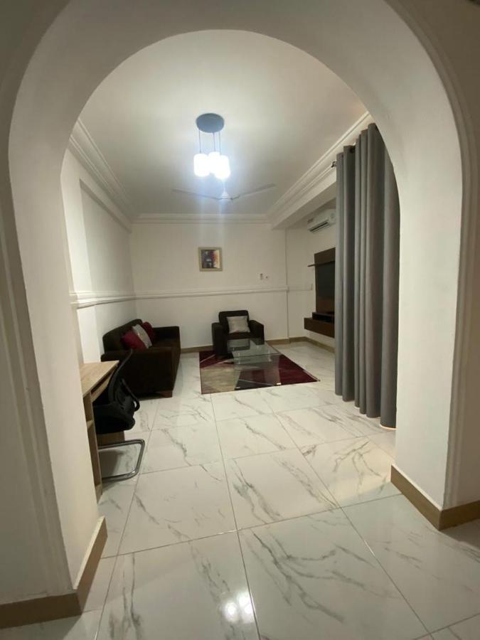 Milton Avenue Suites Accra Extérieur photo