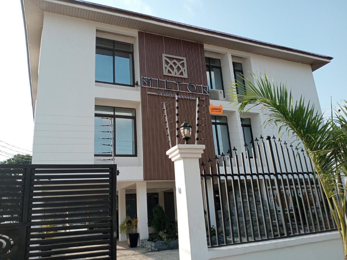 Milton Avenue Suites Accra Extérieur photo
